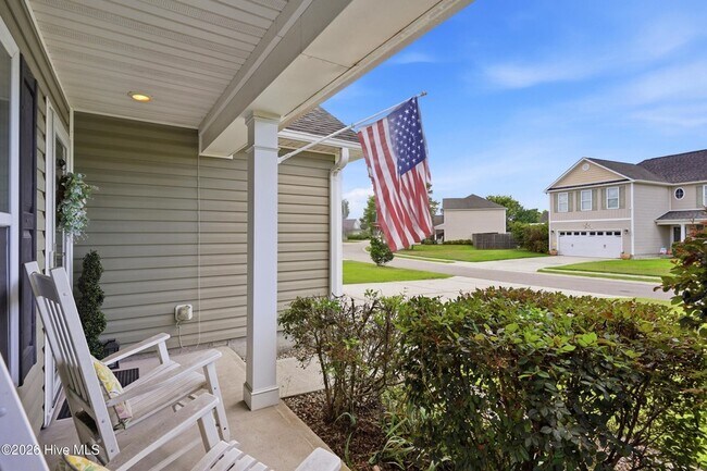 Building Photo - 553 Montego Ct