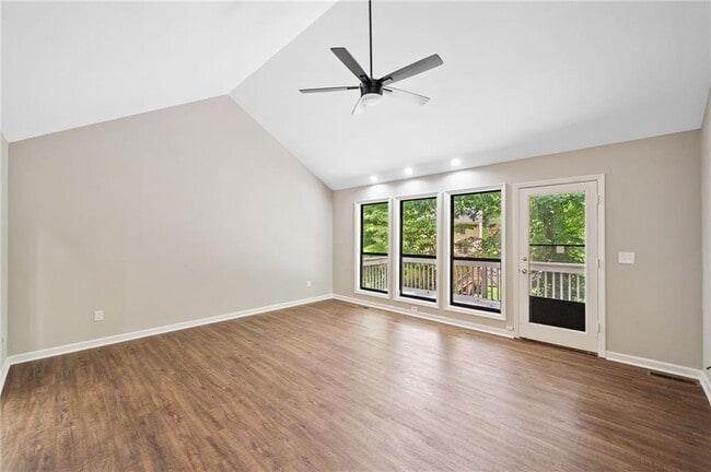 Building Photo - 4528 Lashley Ct NE