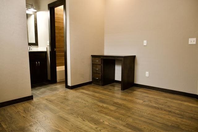 Building Photo - 705 S Jenkins Ave