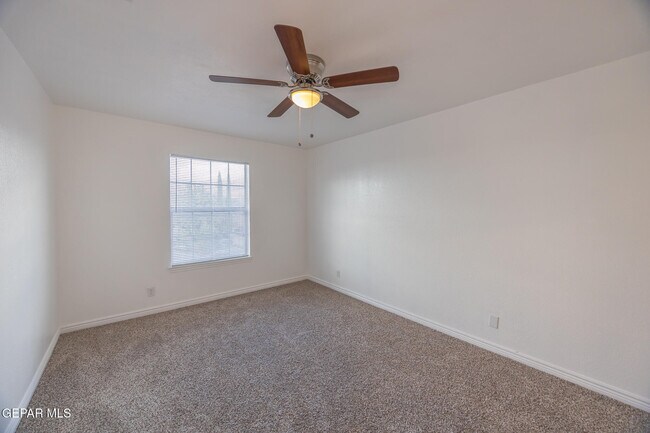 Building Photo - 12036 Willowmist Ave