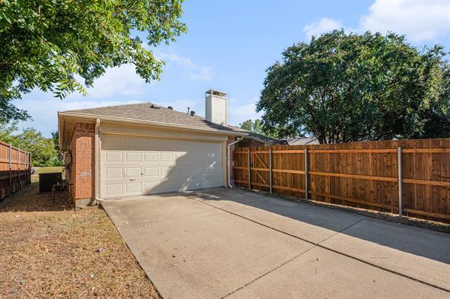Building Photo - 1212 Harvard Ln