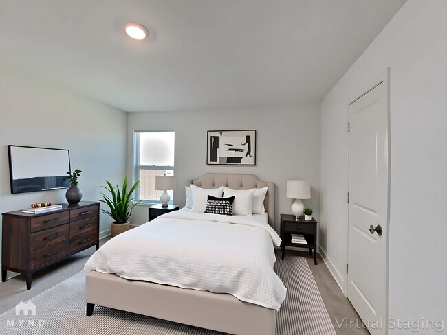 Building Photo - 1837 Lotus St