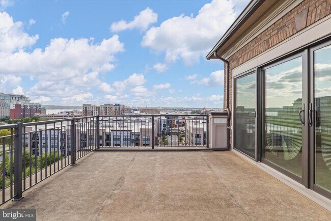 Building Photo - 501 Triggerfish Dr