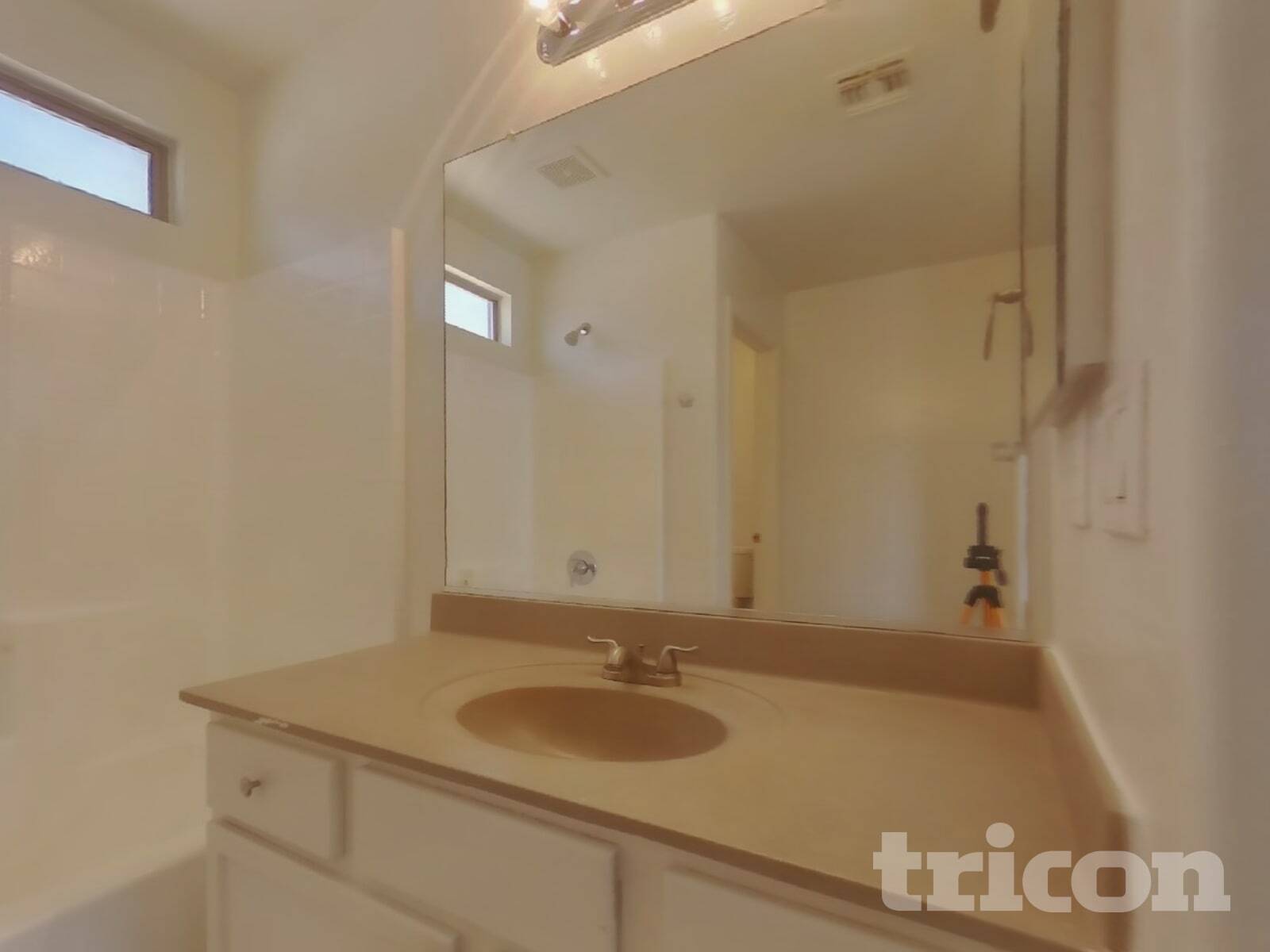 Building Photo - 11391 W Pima St