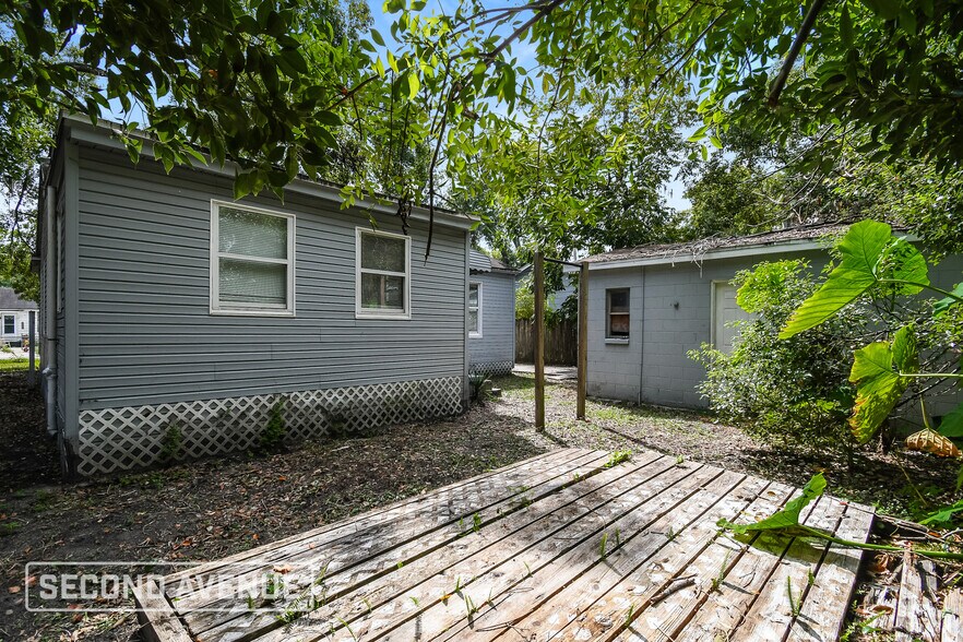 Building Photo - 3013 Imperial St