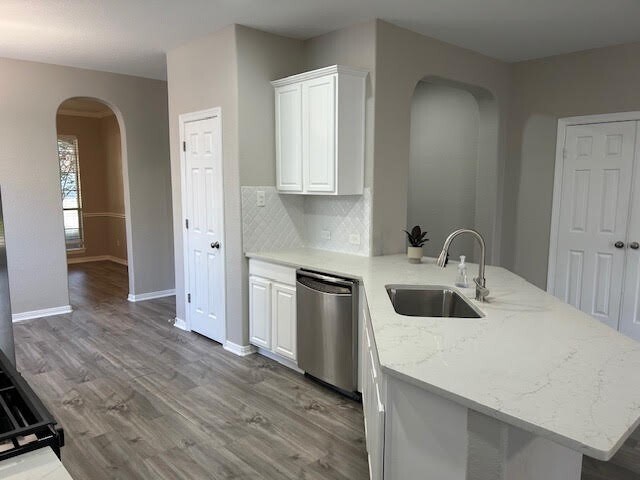 Building Photo - 431 Drake Ln