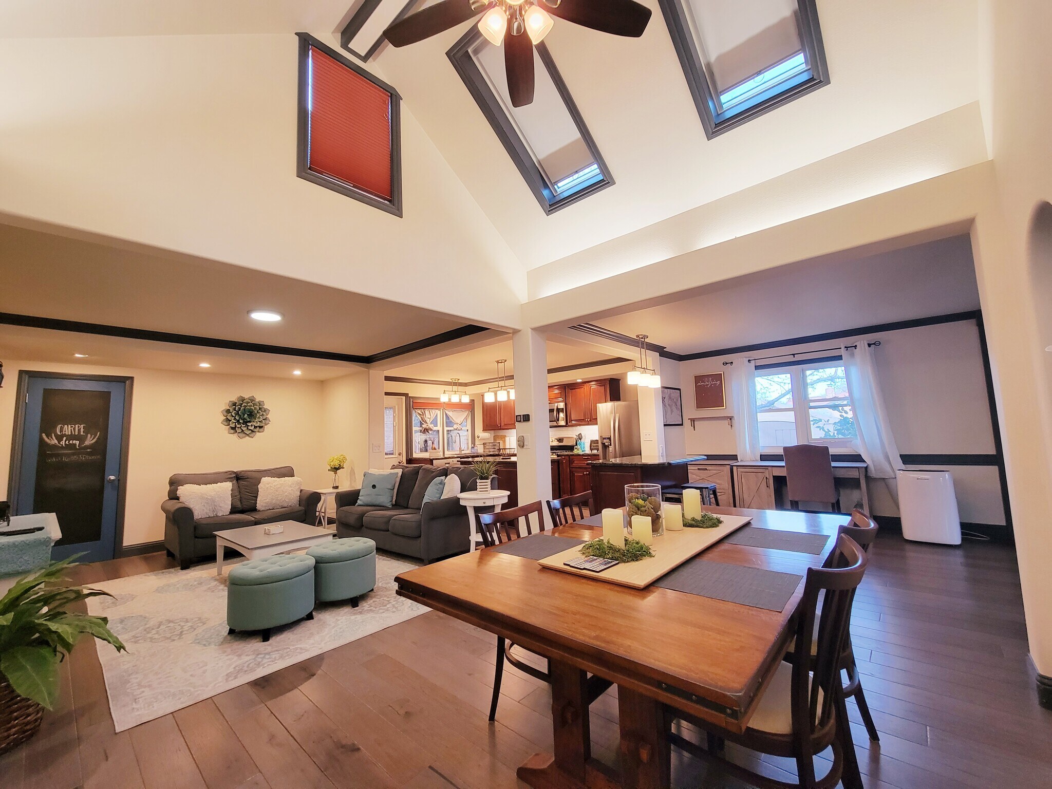 Building Photo - 1635 Ridley Ave