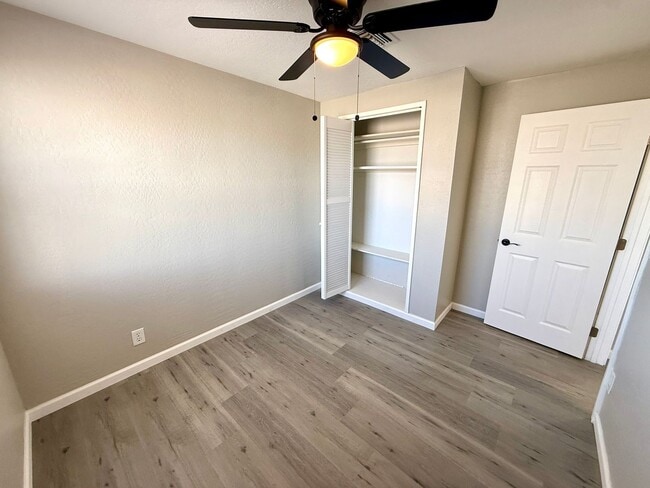 Building Photo - Charming Newly Updated 1 Bed / 1 Bath in the Heart of Kingman- Available Now!