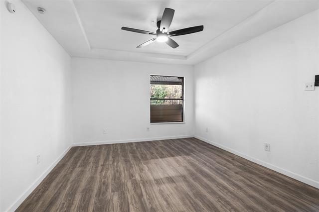 Building Photo - 5351 Northridge Blvd