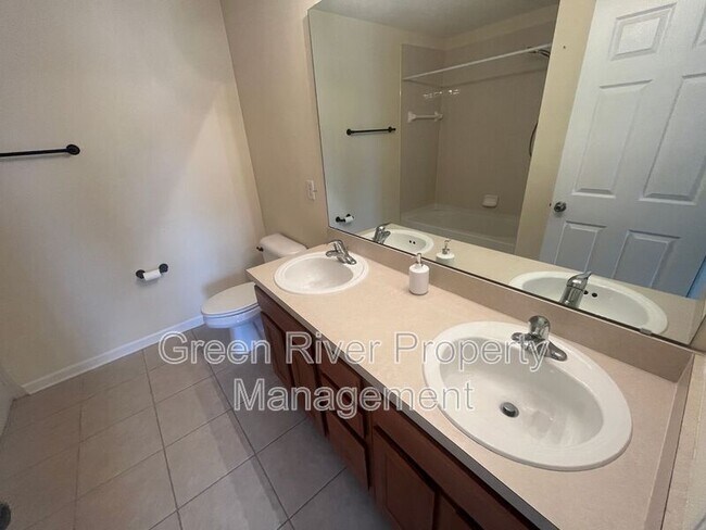 Building Photo - 1500 Calming Water Dr