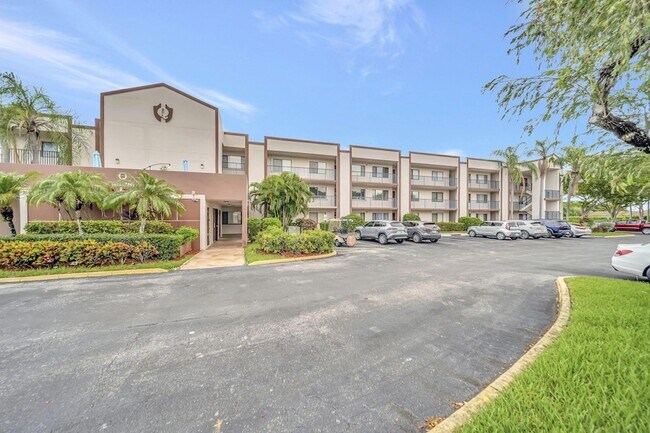 Building Photo - 9485 N Belfort Cir