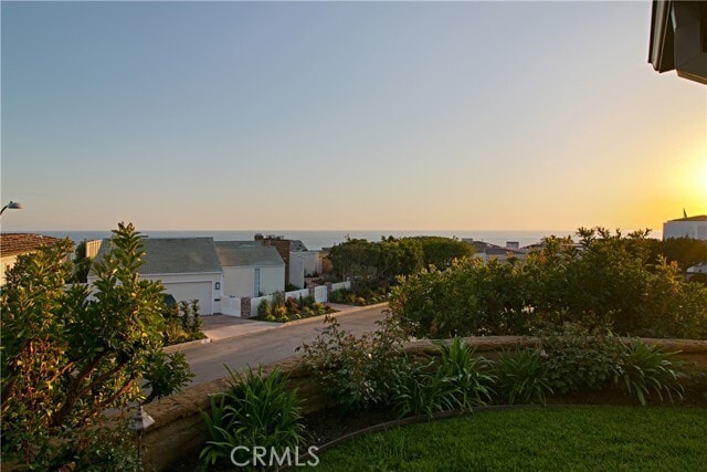 Building Photo - 15 Monarch Bay Dr