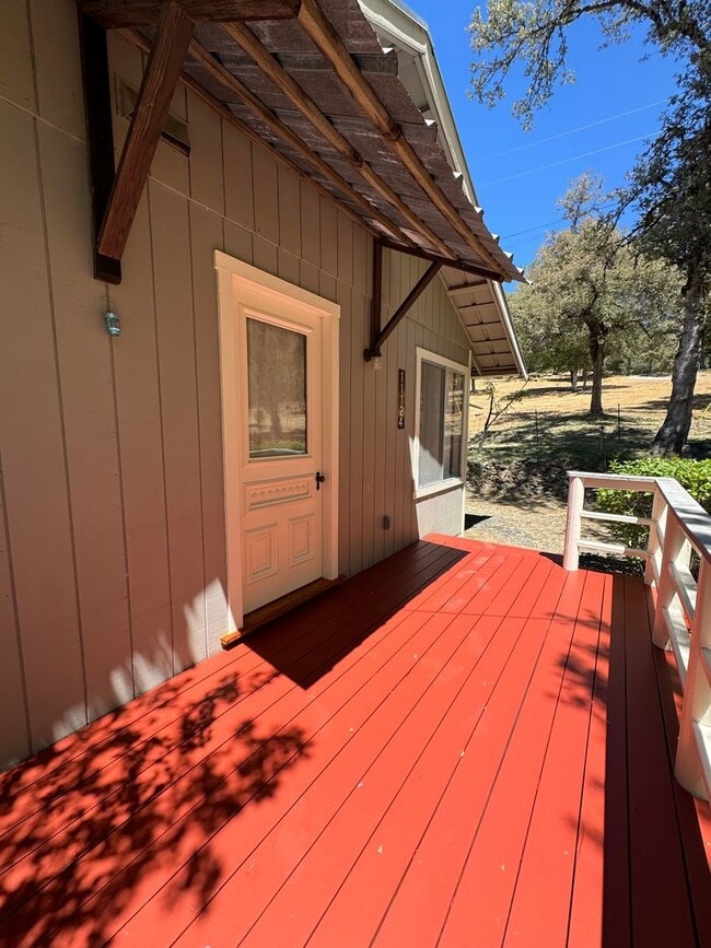 Building Photo - Cute Cottage just outside Nevada City- Pea...