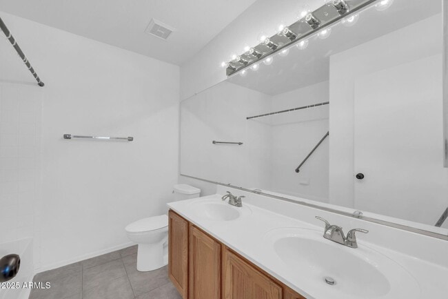 Building Photo - 8713 N 109th Ave