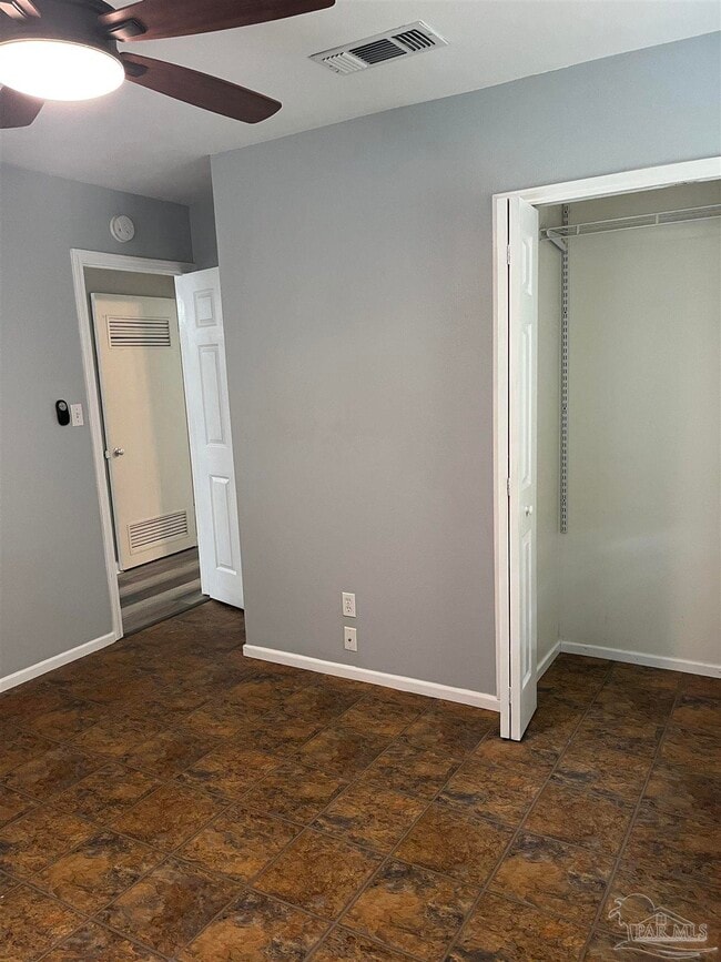 Building Photo - 5630 Wickford Ln