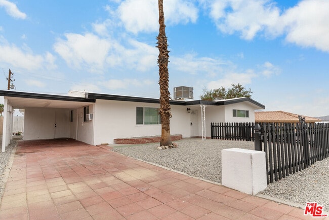 Building Photo - 66895 Buena Vista Ave