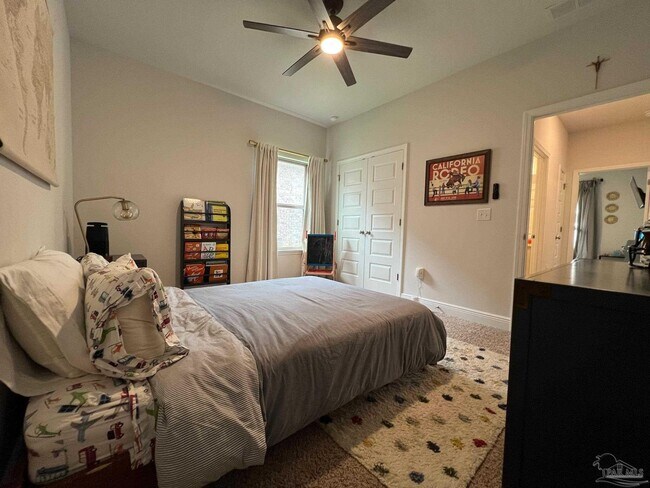 Building Photo - 8026 Burnside Lp