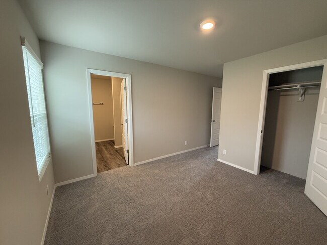Building Photo - 3 Bed, 2 Bath Home in Beggs