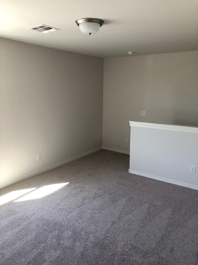 Building Photo - 1628 Paige Dr