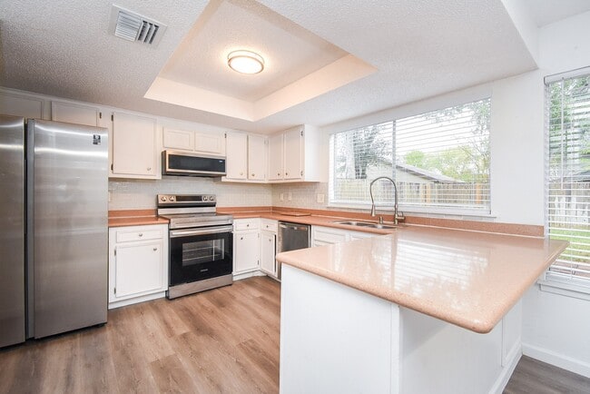 Building Photo - 7814 Candlegreen Ln