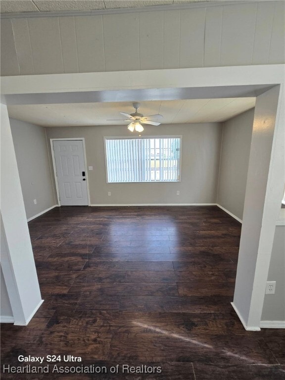 Building Photo - 106 Lake Rachard Dr