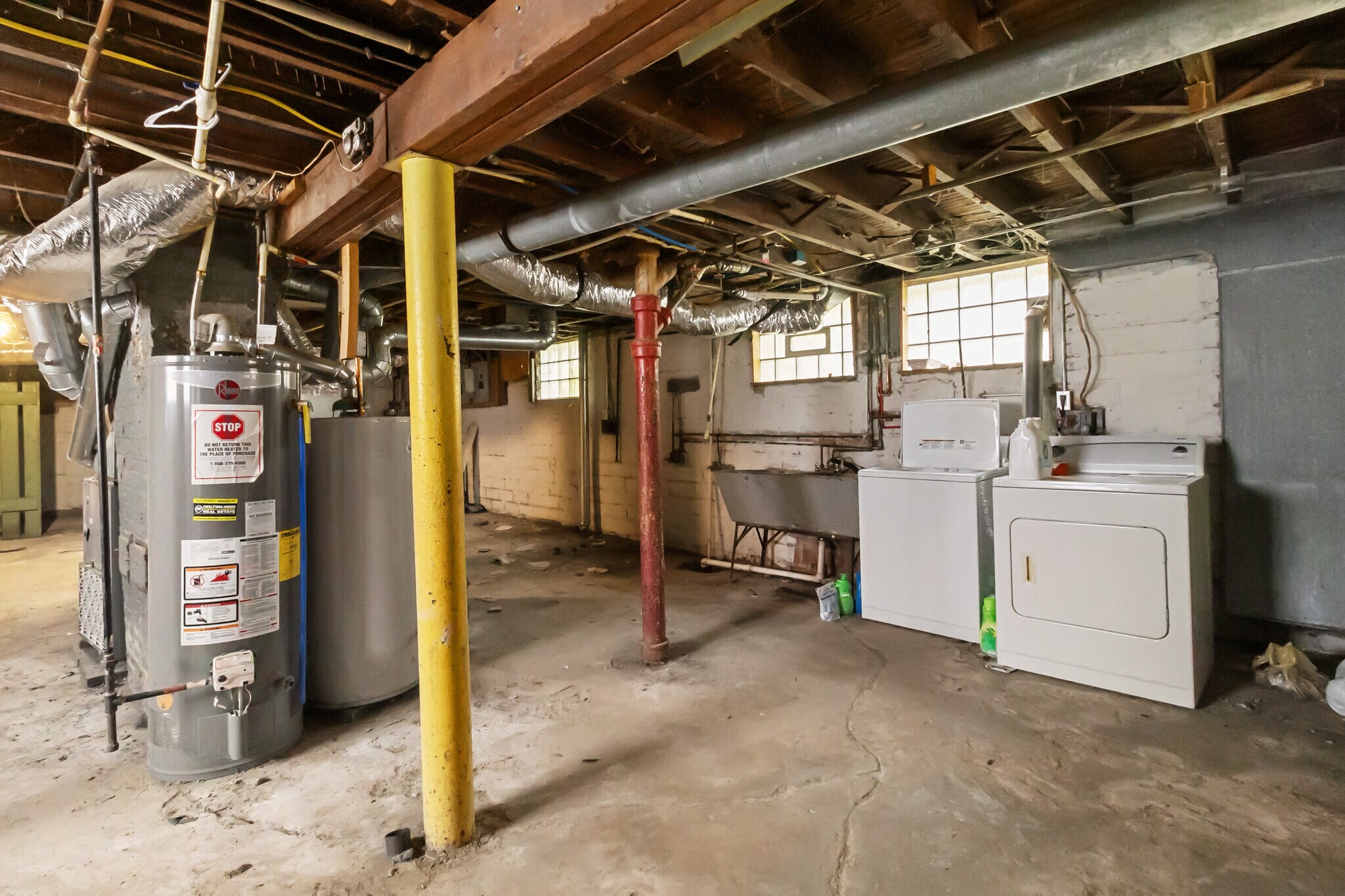 Building Photo - 2704 Natchez Ave