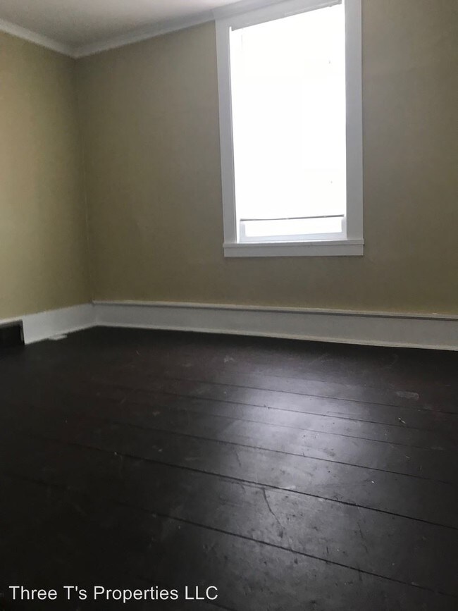 Building Photo - 5 br, 2 bath House - 119 E. Oliver Street