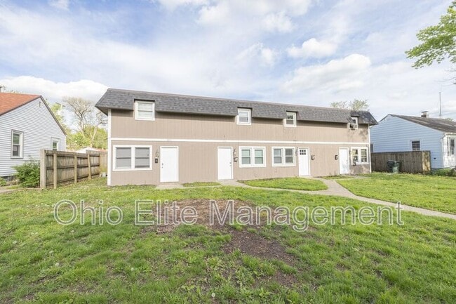 Building Photo - 3090 Grasmere Ave