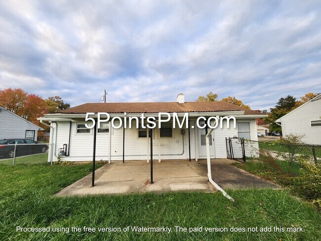 Building Photo - 1032 Andrew St