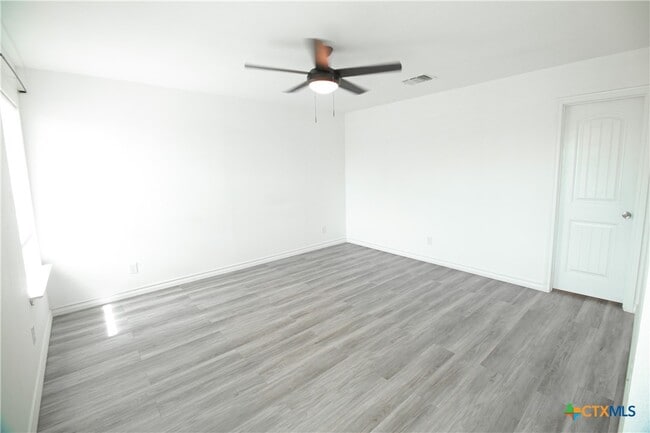 Building Photo - 1601 Cloud St