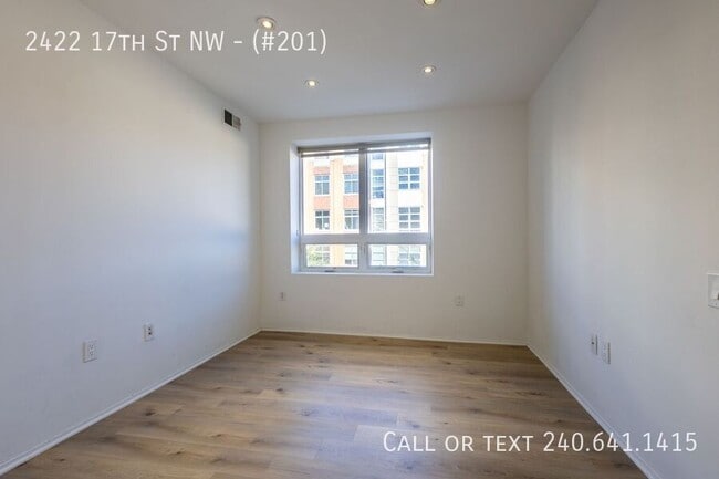 Building Photo - 2422 17th St NW