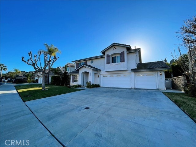 Building Photo - 16612 China Berry Ct