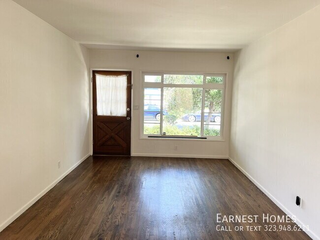 Building Photo - 3124 Highland Ave