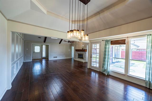 Building Photo - 2508 Chamberlain Dr