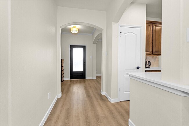 Building Photo - 30315 Legacy Pines Dr