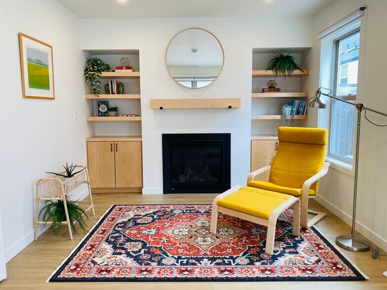 Building Photo - 3942 SE Gladstone St