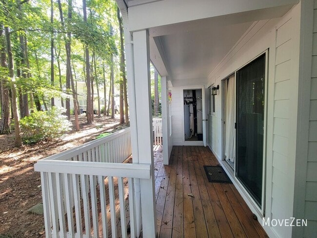 Building Photo - 3813 Carnegie Ln