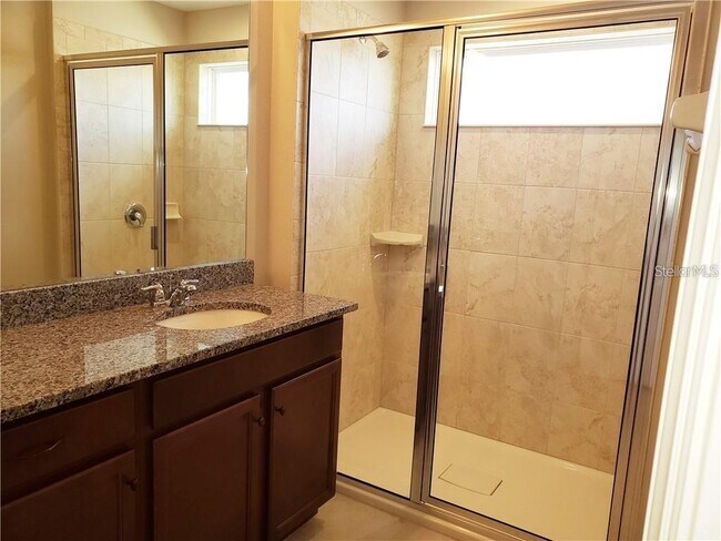 Building Photo - 15915 Marina Bay Dr