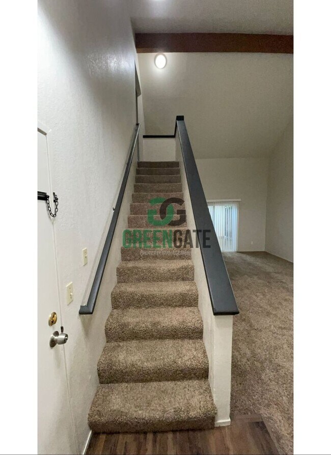 Building Photo - 3517 Woodglen Dr