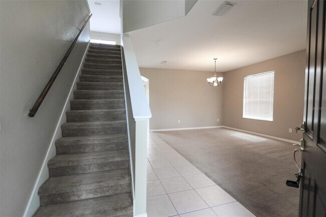 Building Photo - 9018 Pinebreeze Dr