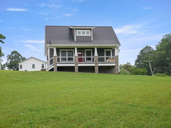 Building Photo - 105 Bobby Ridge Dr
