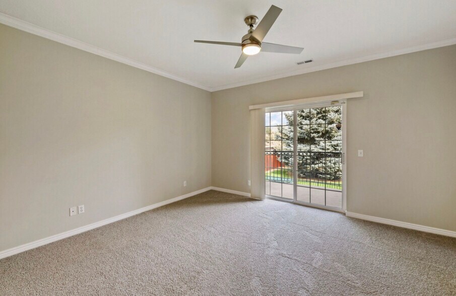 Building Photo - 3745 S 700 E