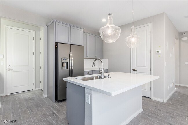 Building Photo - 10016 Silver Comet Ct