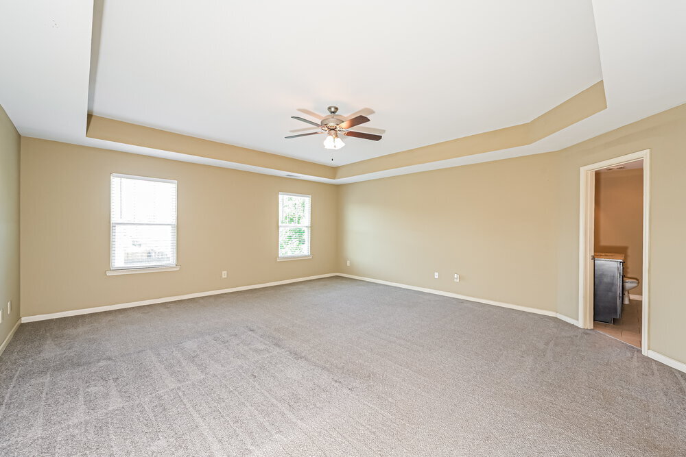 Building Photo - 124 Hill Crest Cir