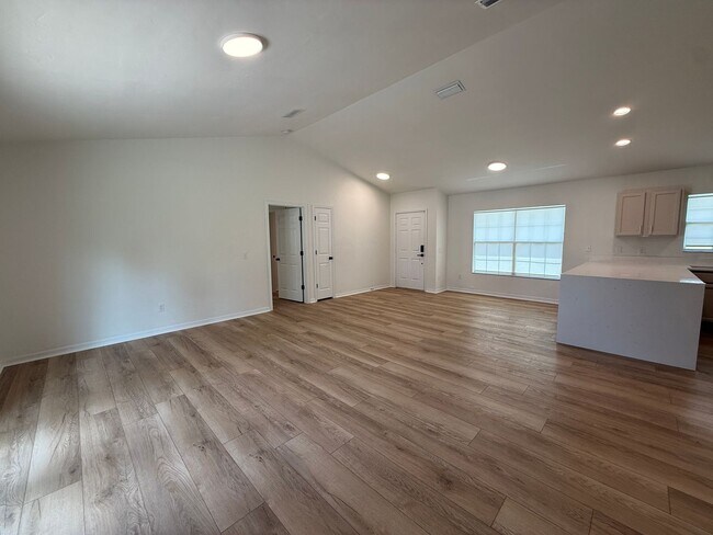 Building Photo - 11348 NW 31st Ln