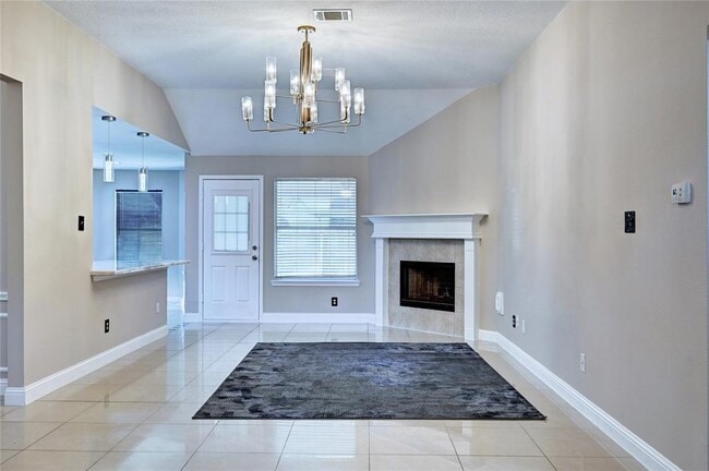 Building Photo - 21115 Rushing Creek Ln