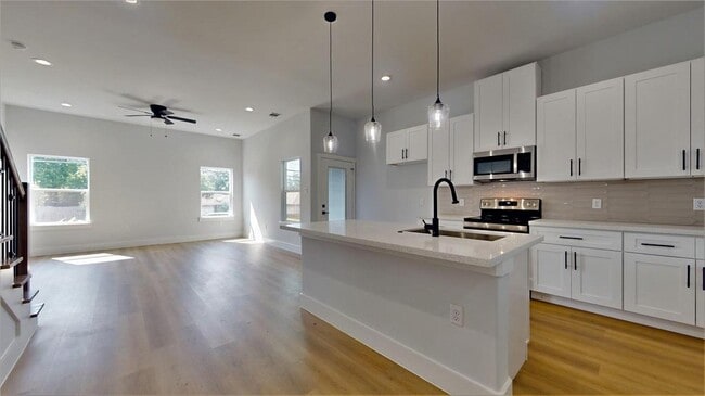 Building Photo - 12244 Kirkgard Dr
