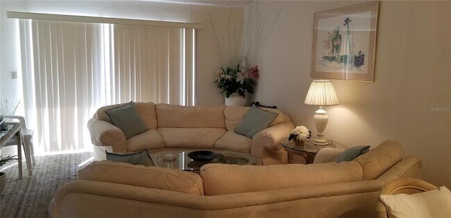 Building Photo - 6047 Bahia Del Mar Blvd S