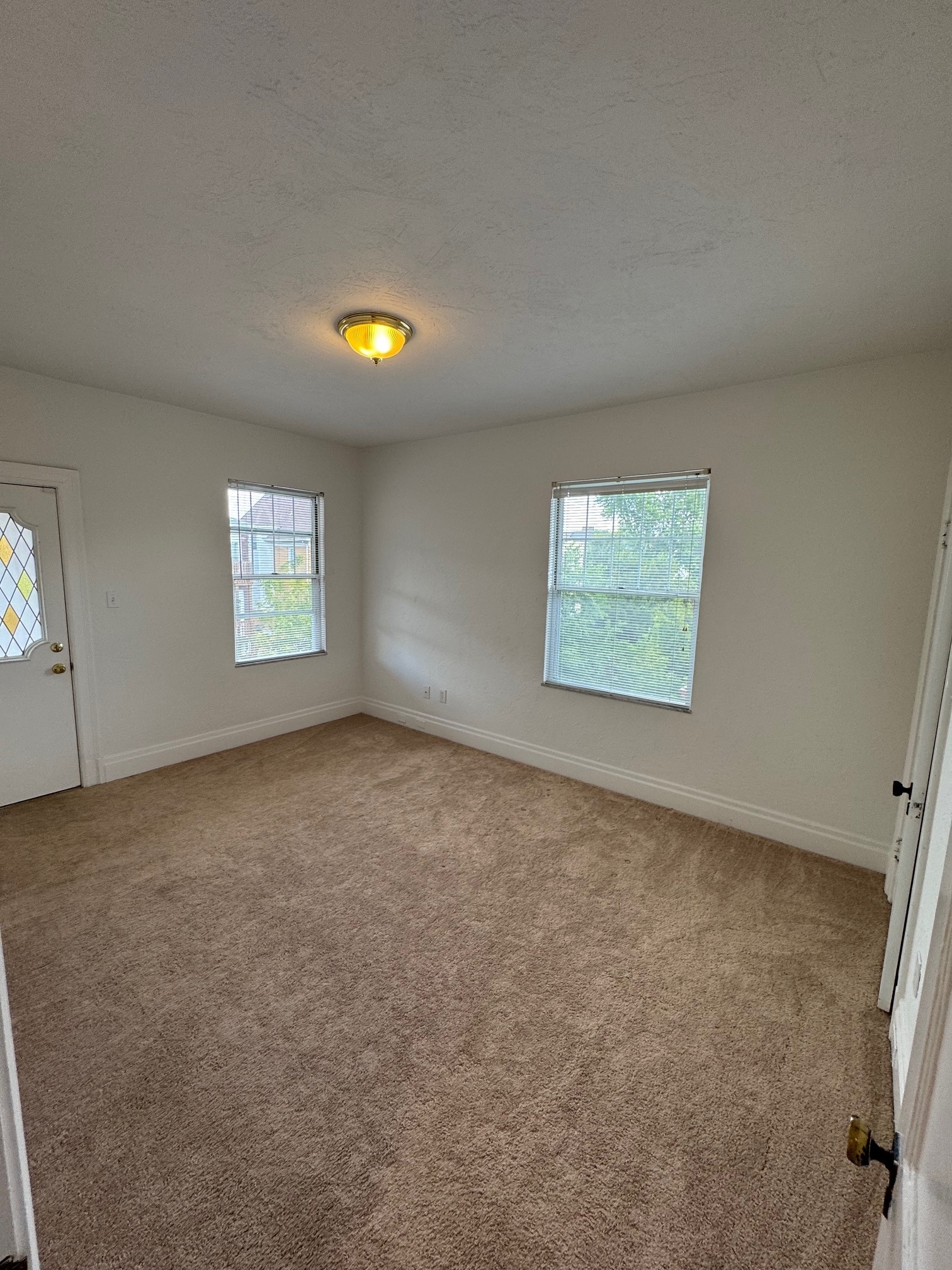 Building Photo - 301 Kambach St