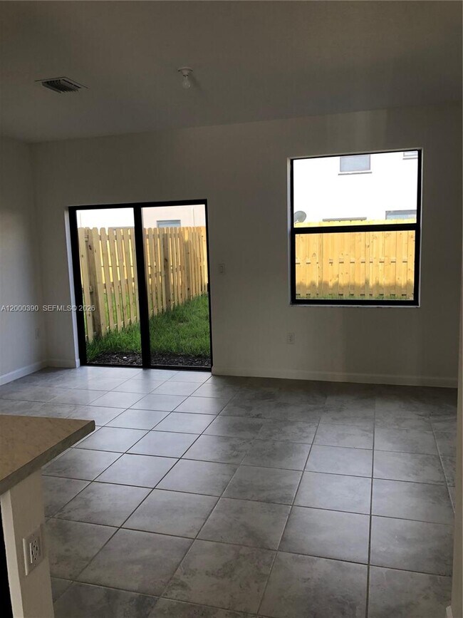 Building Photo - 24832 SW 114th Ave